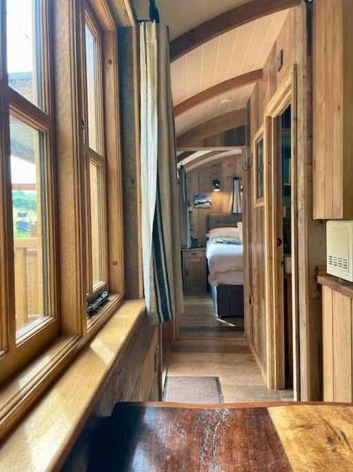 Apartmán The Walnut Wagon In The Heart Of Mells. Frome Exteriér fotografie